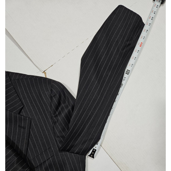 Donald Trump Suit 41 Blazer 34x35 Pants Black Gray Pinstripe 2 Button WOOL - Picture 6 of 11